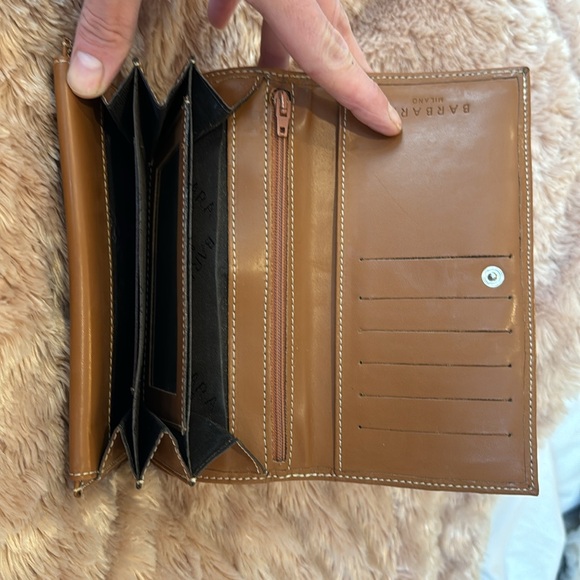 Barbara Milano leather wallet - 39$ - Picture 2 of 4